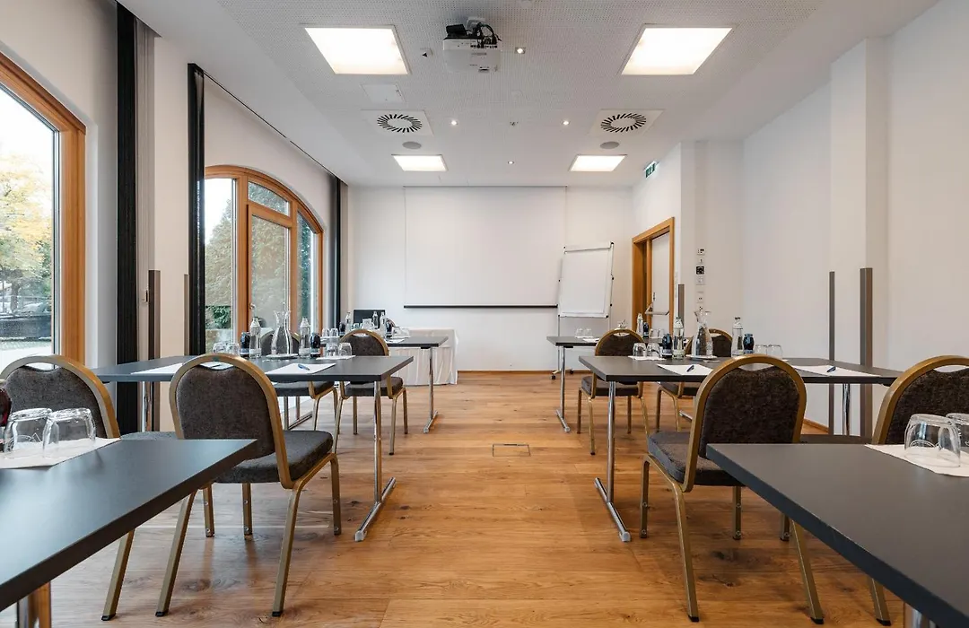 Holiday Inn Innsbruck By Ihg-1
