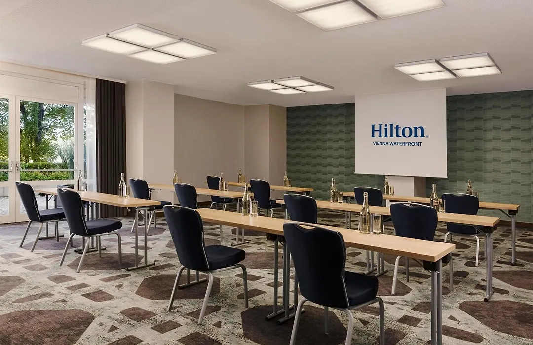 Hilton Vienna Waterfront-1