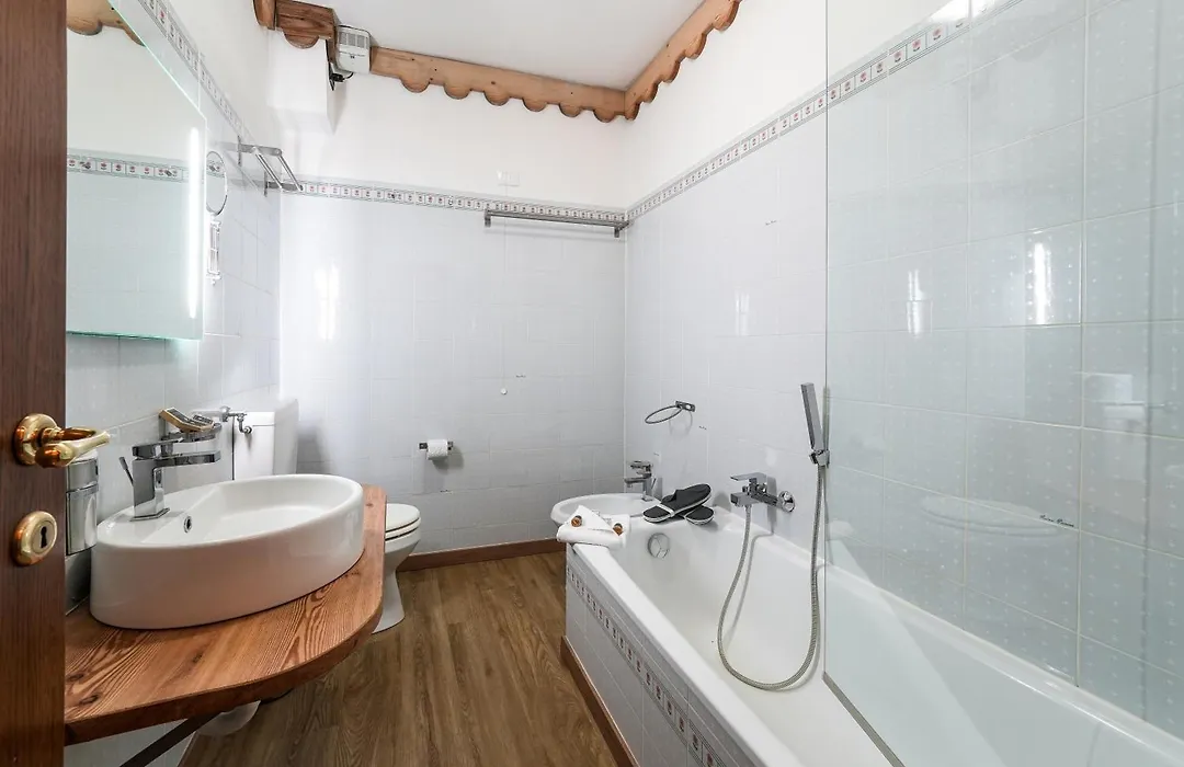 Hotel Jumeaux-1