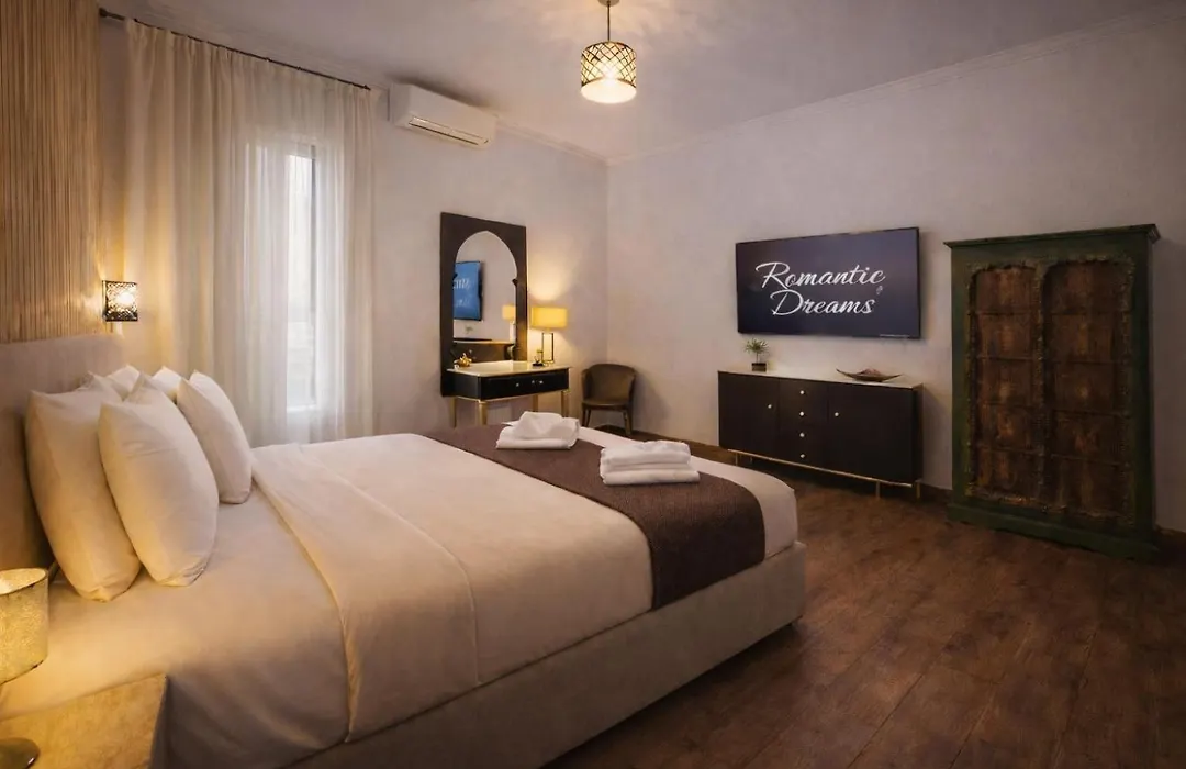 Romantic Dreams-1