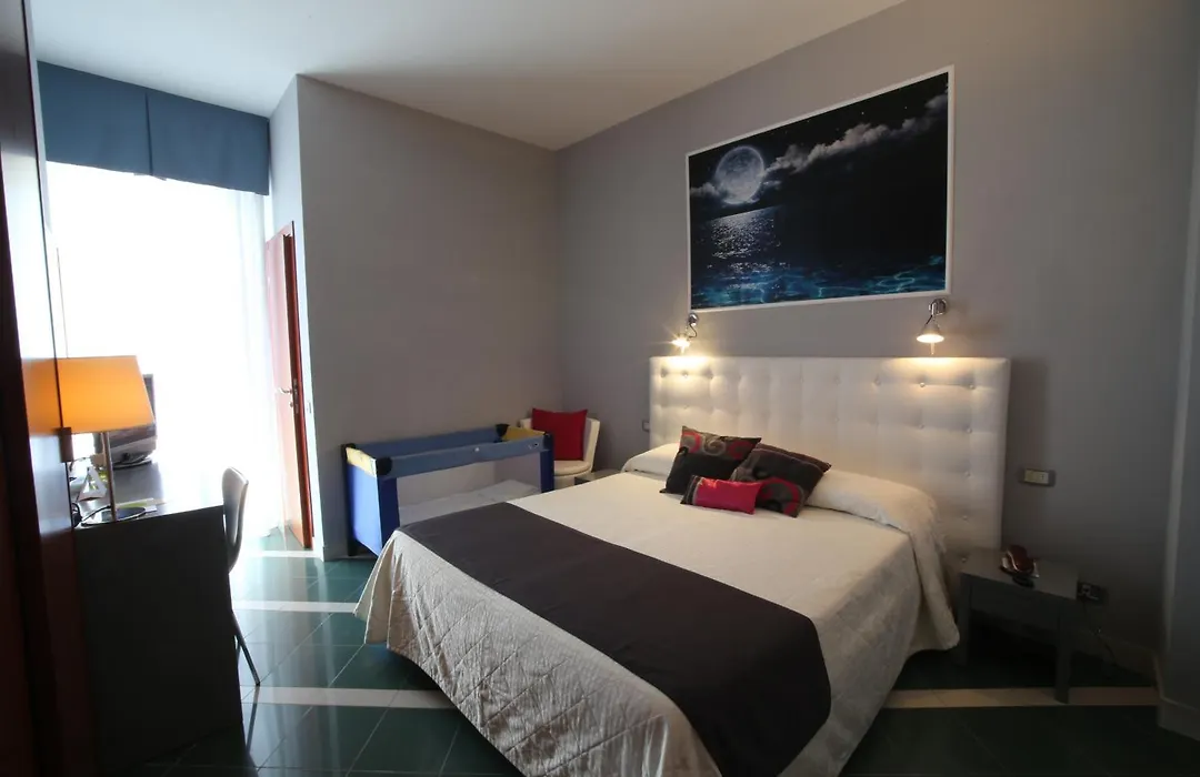 Hotel Metropol-1