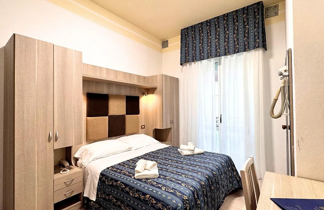Hotel Vela D'Oro-1