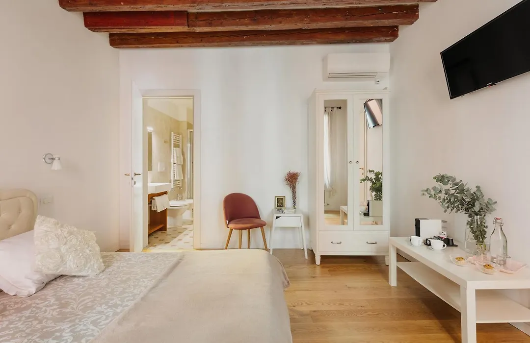 Bianca Cappello House-1