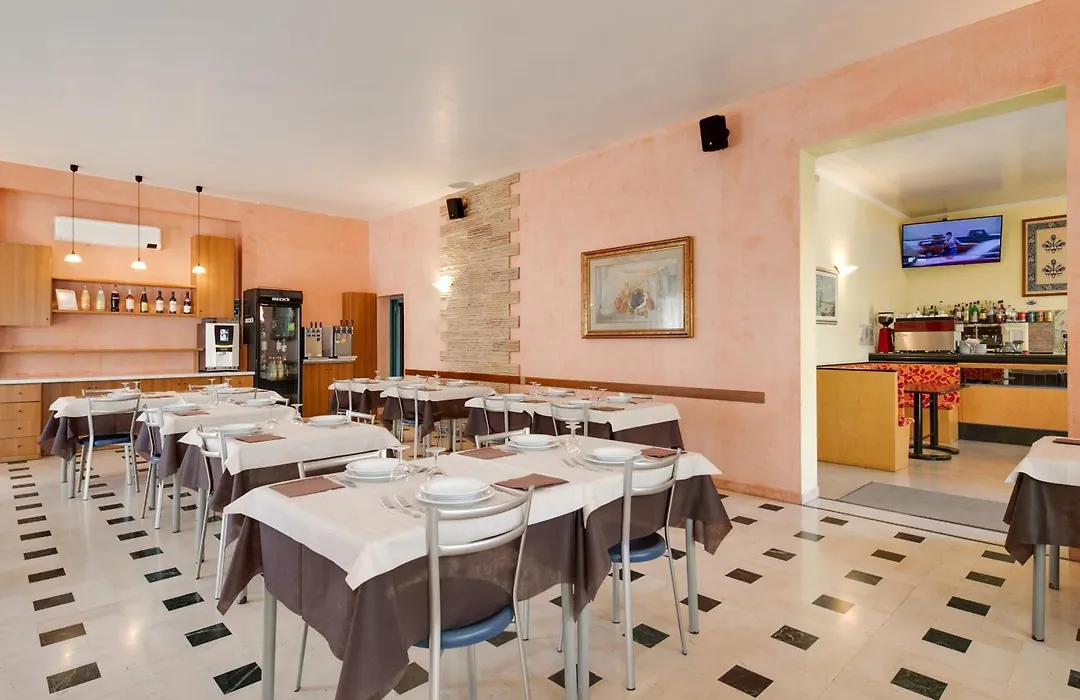 Hotel Numi-1