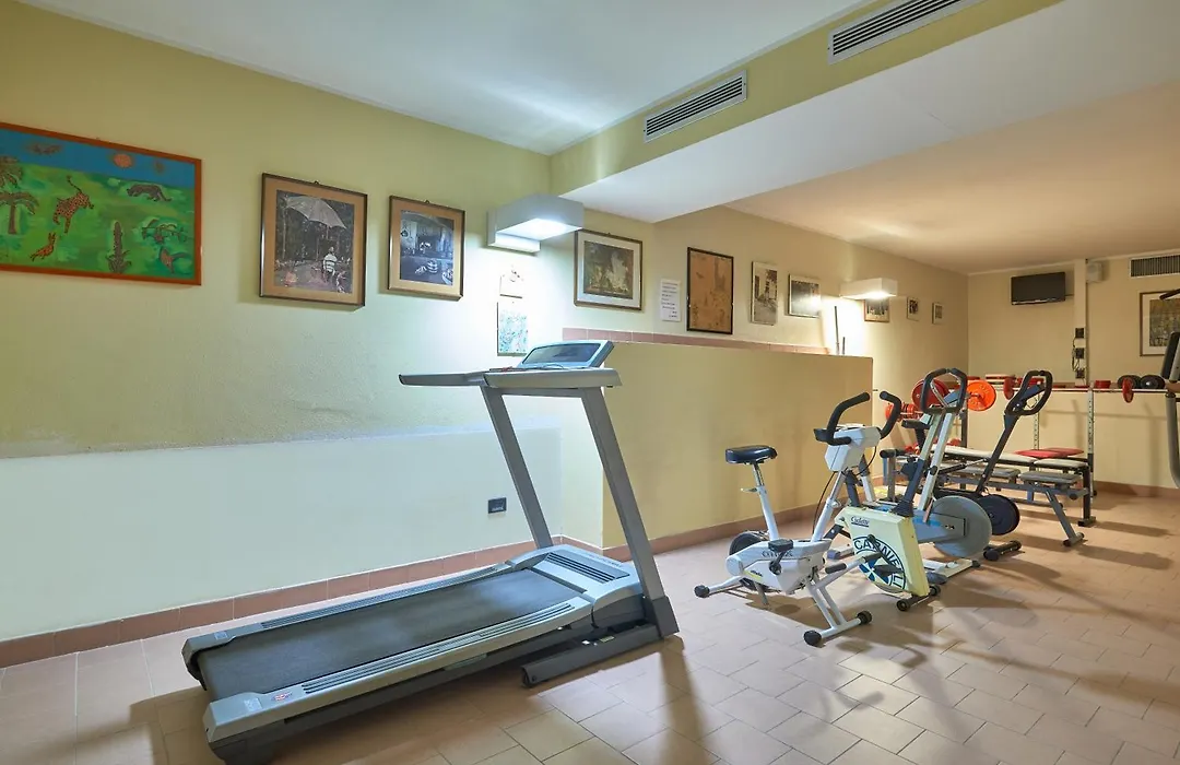 Hotel Careni Villa Italia-1