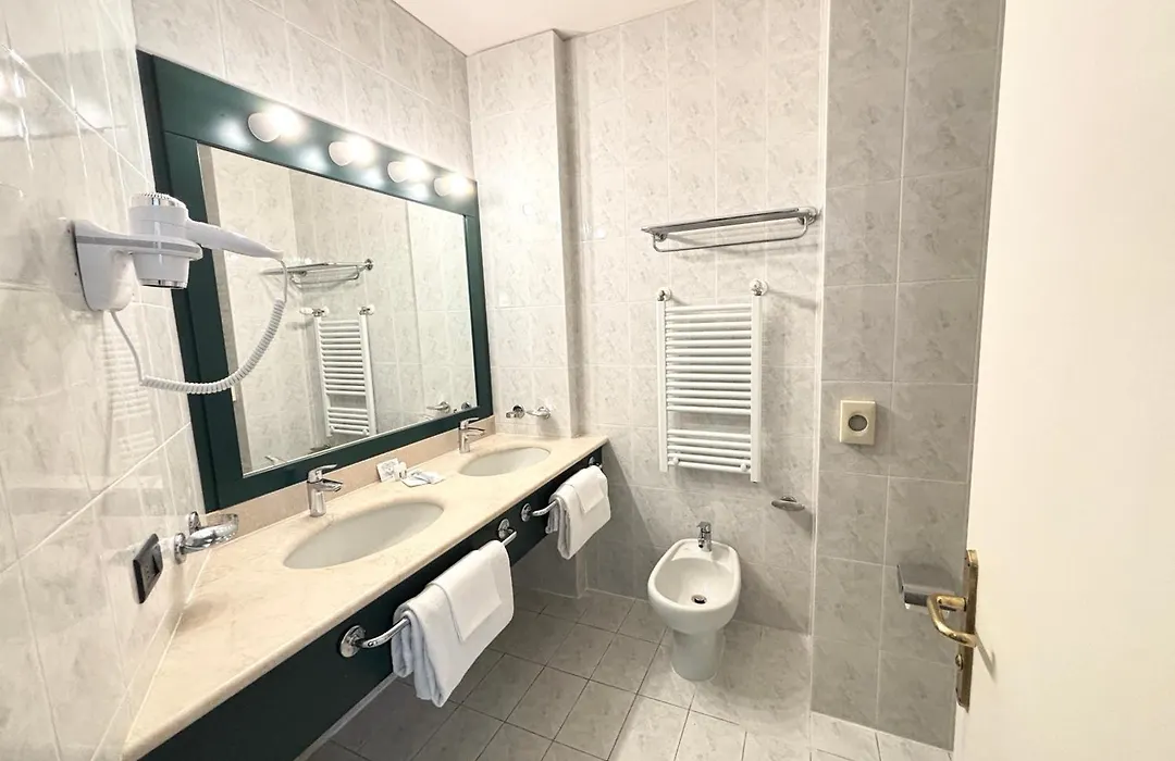 AN Hotel Milano San Donato-1