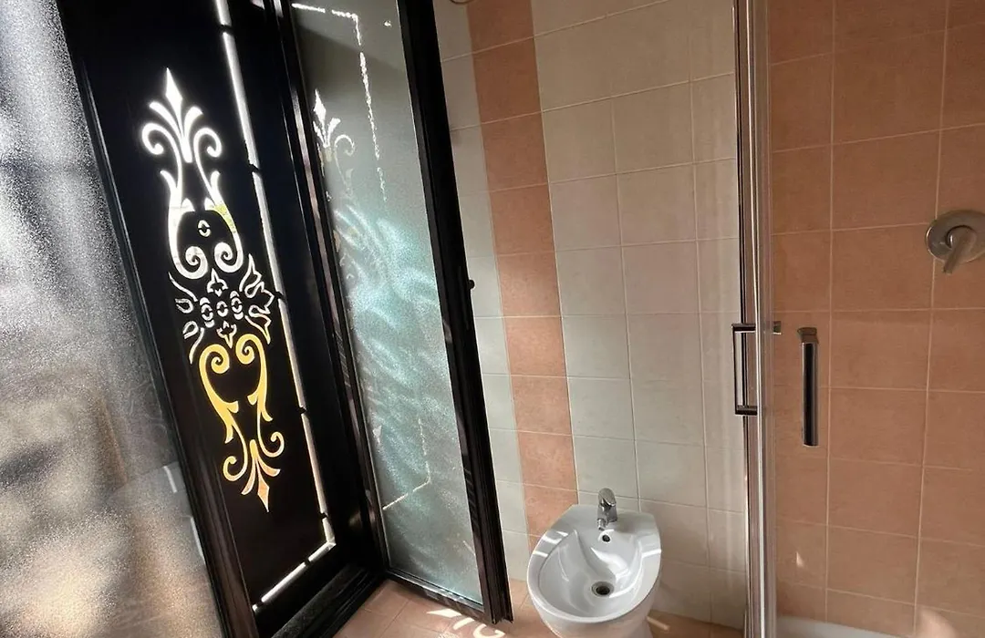Aurora Rooms-1