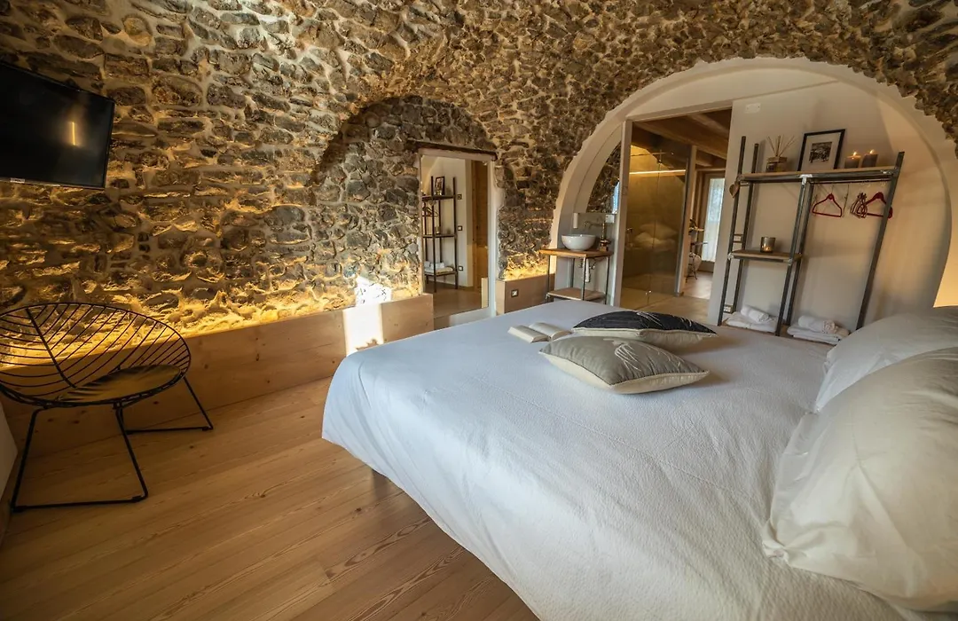 Bazzario B&B-1