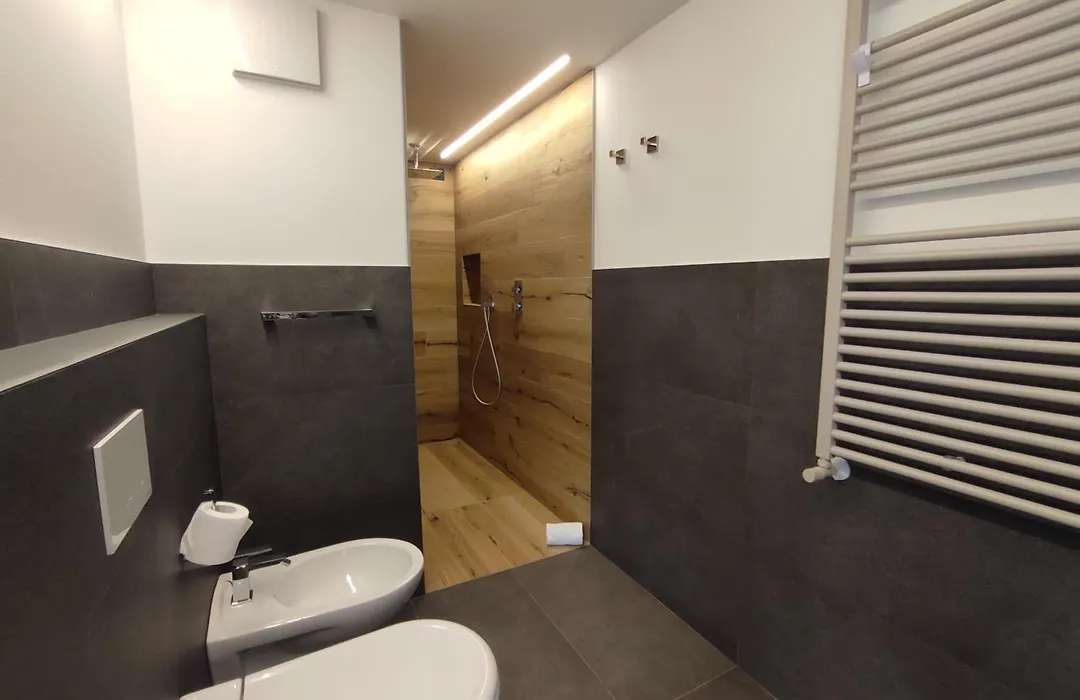 Aria Alpina Guest House Affittacamere-1