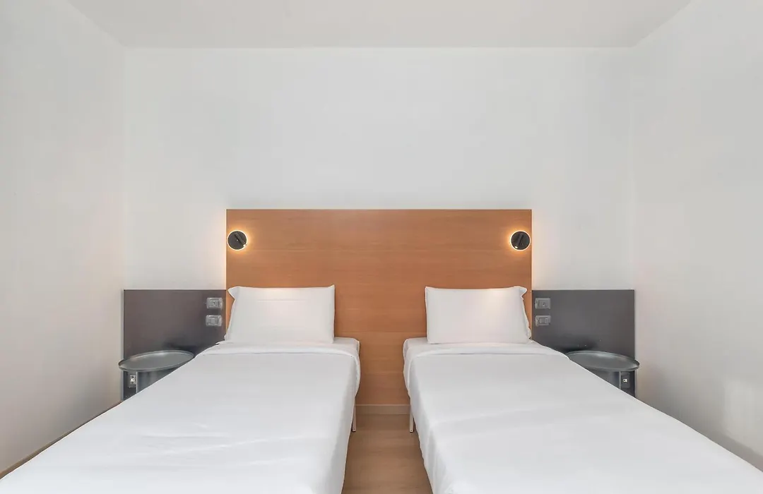 B&B HOTEL Milano Cologno Studios-1