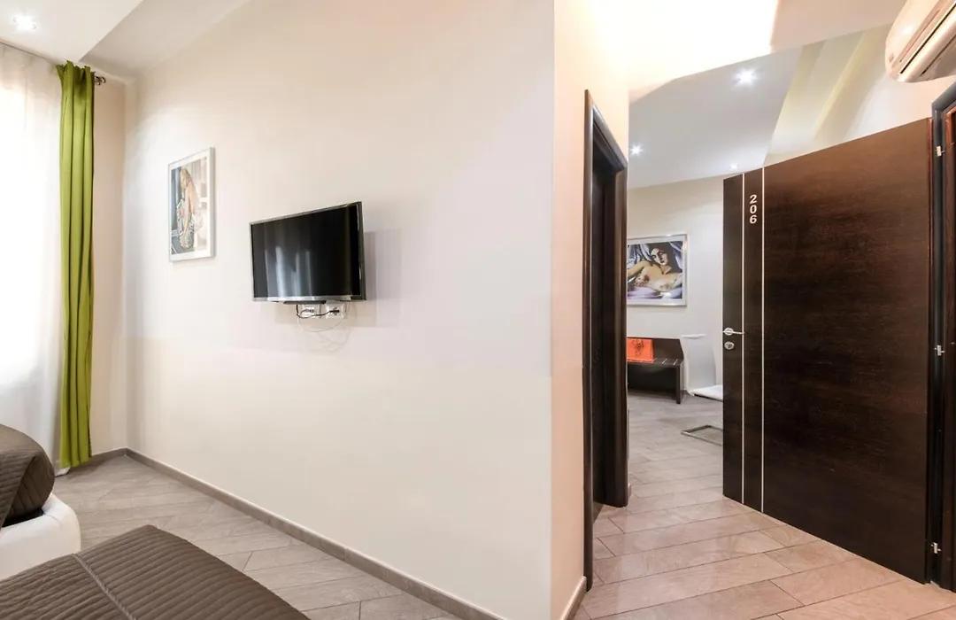 Mia Suites-1