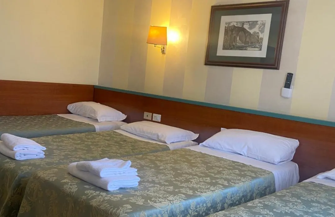 Hotel Center 1-1