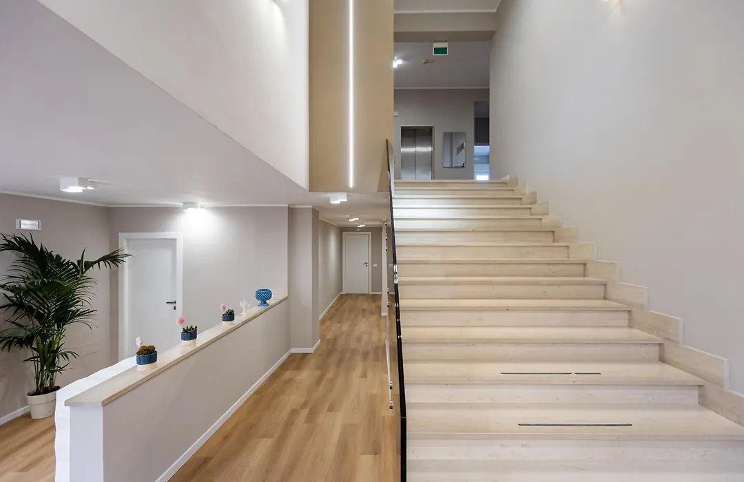 Lbr Suite Apartment-1