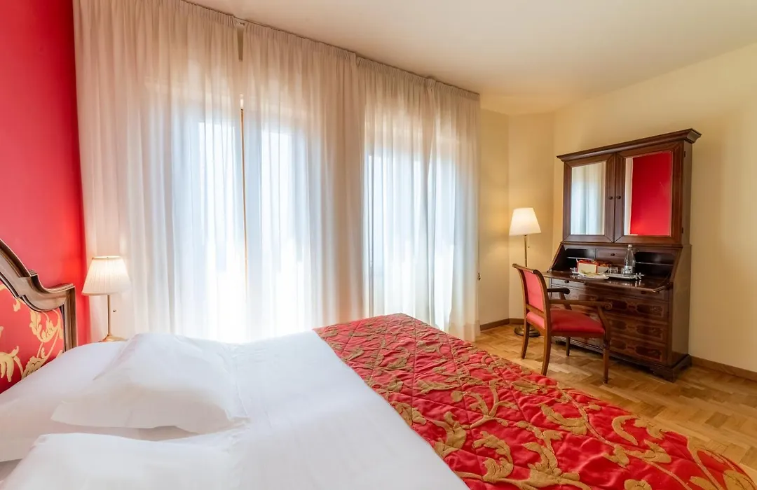 Hotel Isabella-1