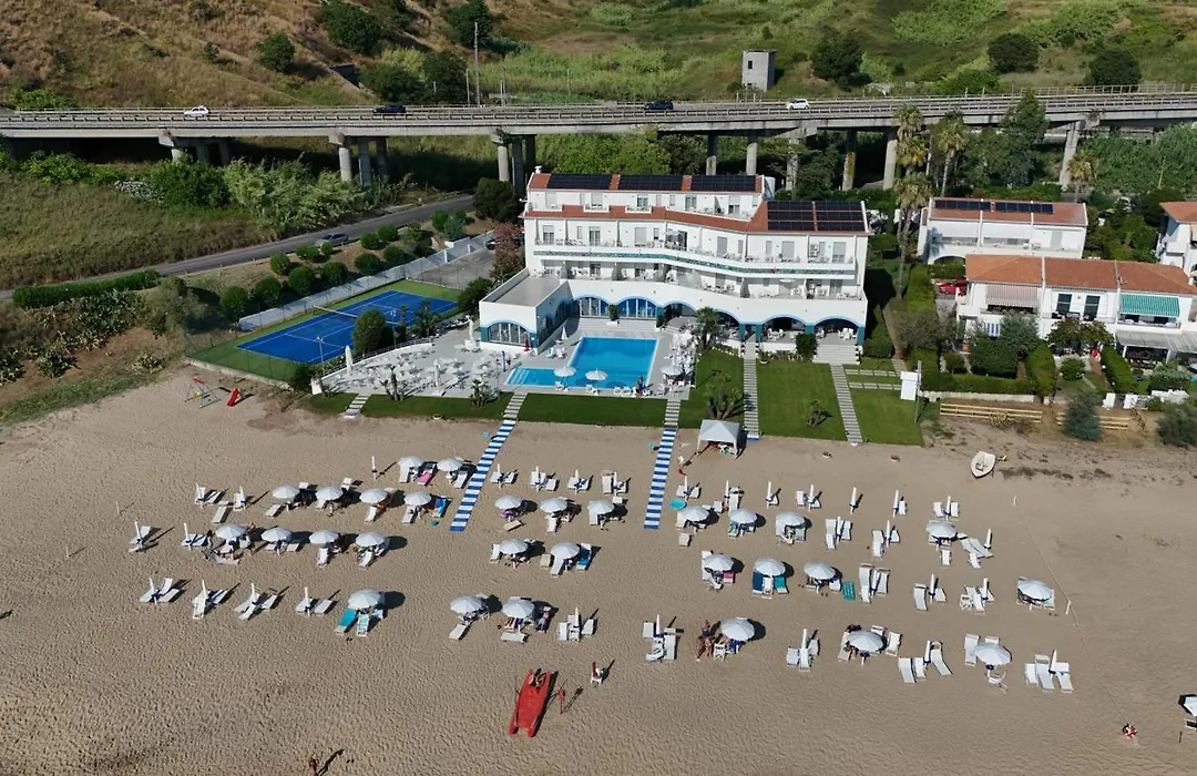 Hotel Poseidon-1
