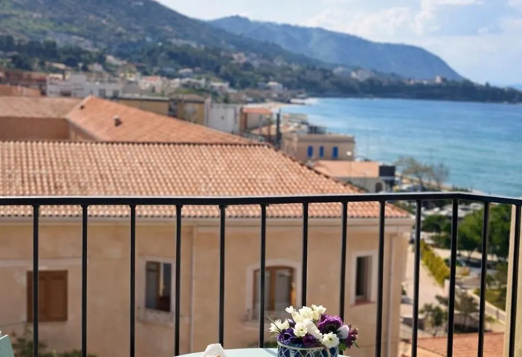 Spinuzza Boutique Guesthouse Cefalù, Sicily-1