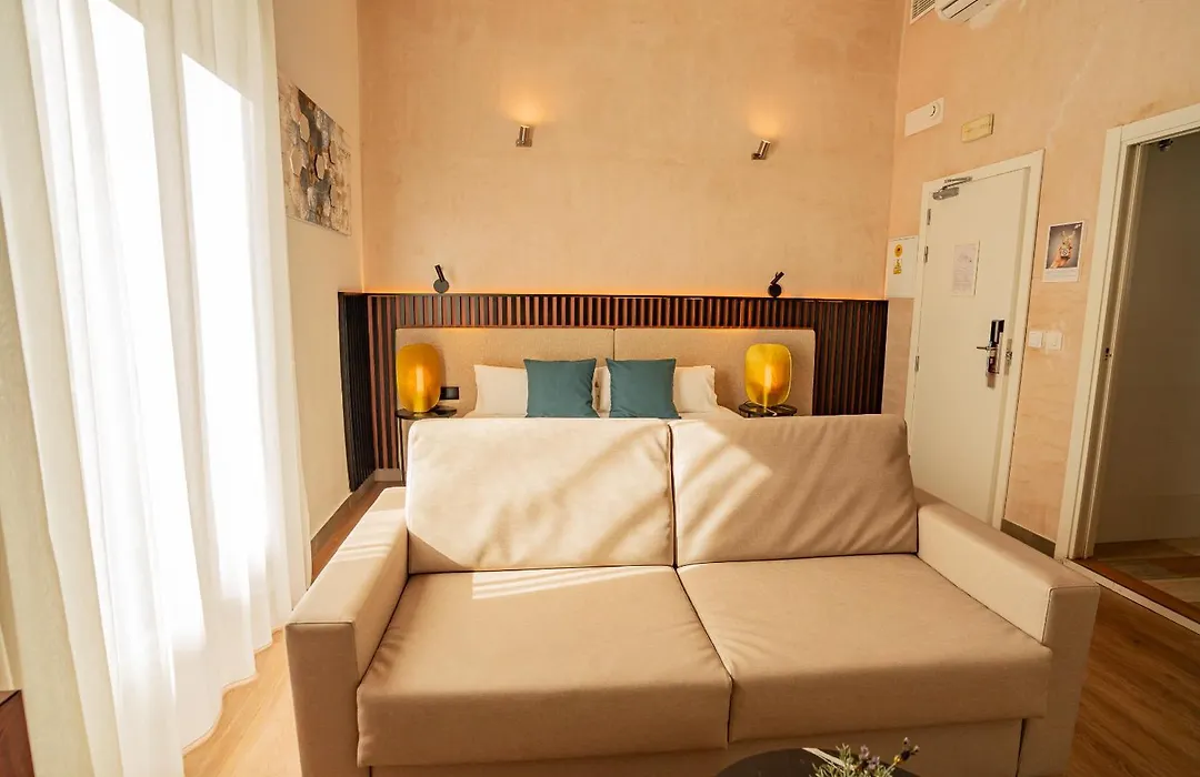 ISA Sevilla Hotel-1