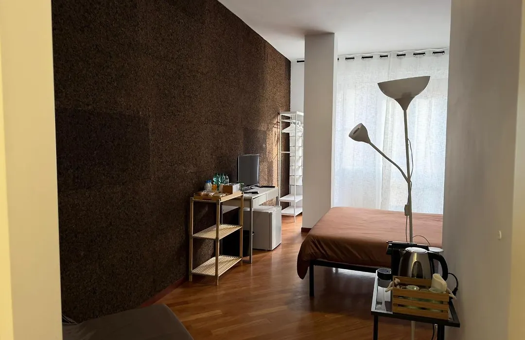 1402 Rooms-1