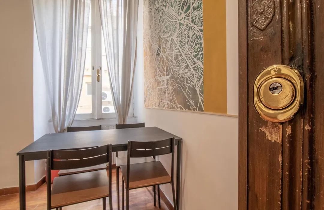 Praty Rooms-1