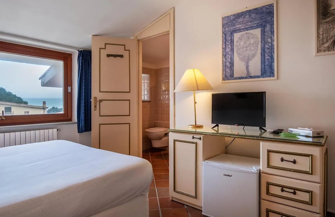 L'Elisea Maison De Charme-1