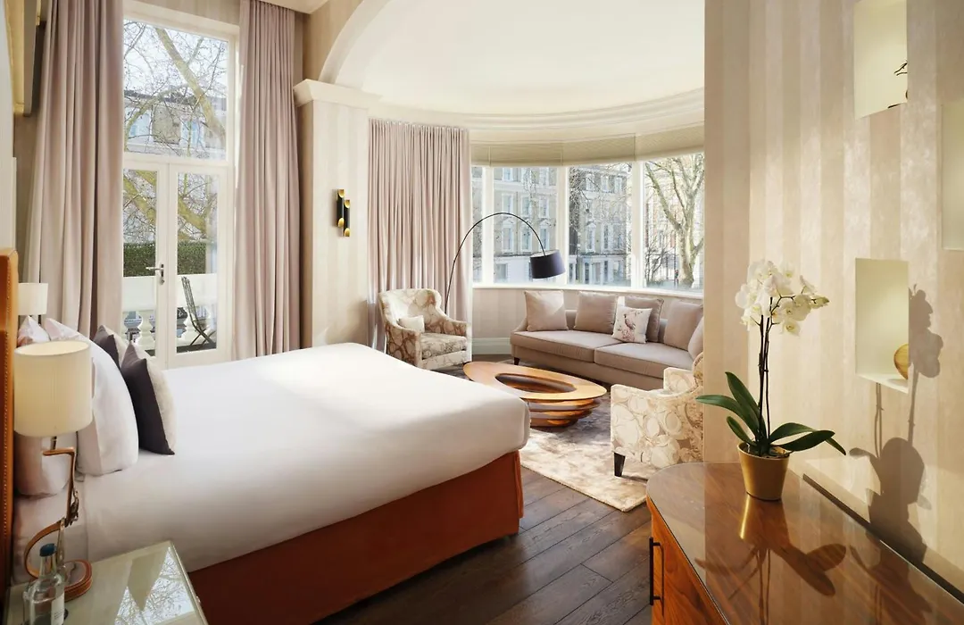 Hotel Xenia, Autograph Collection-1