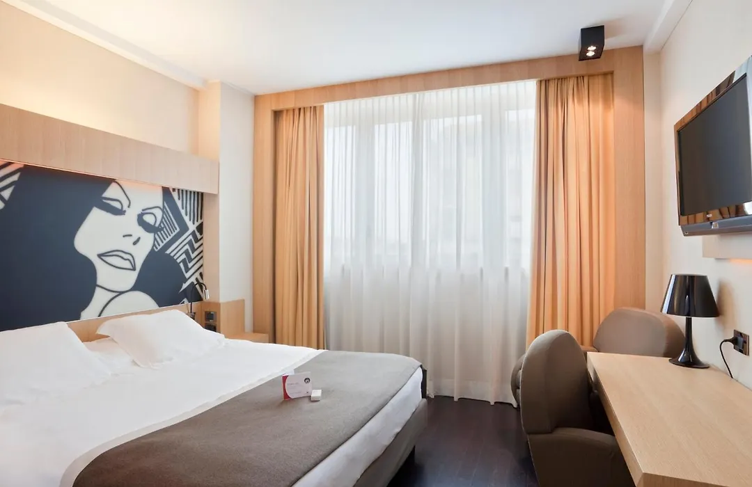 Crowne Plaza Milan City By Ihg-1