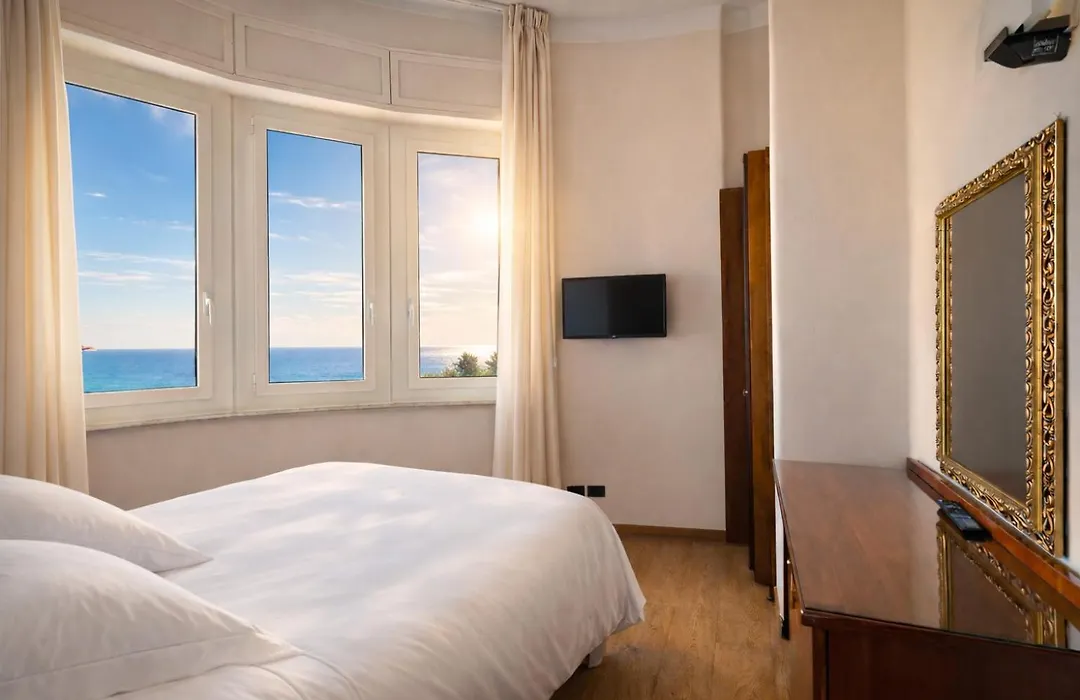 Lvg Hotel Collection - Grand Hotel Mediterranee-1