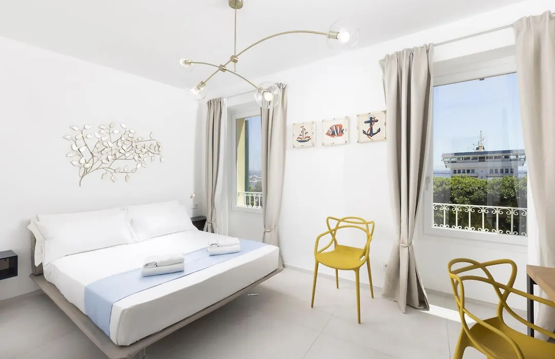 Domo Cicindela Boutique Rooms Centro Carloforte-1