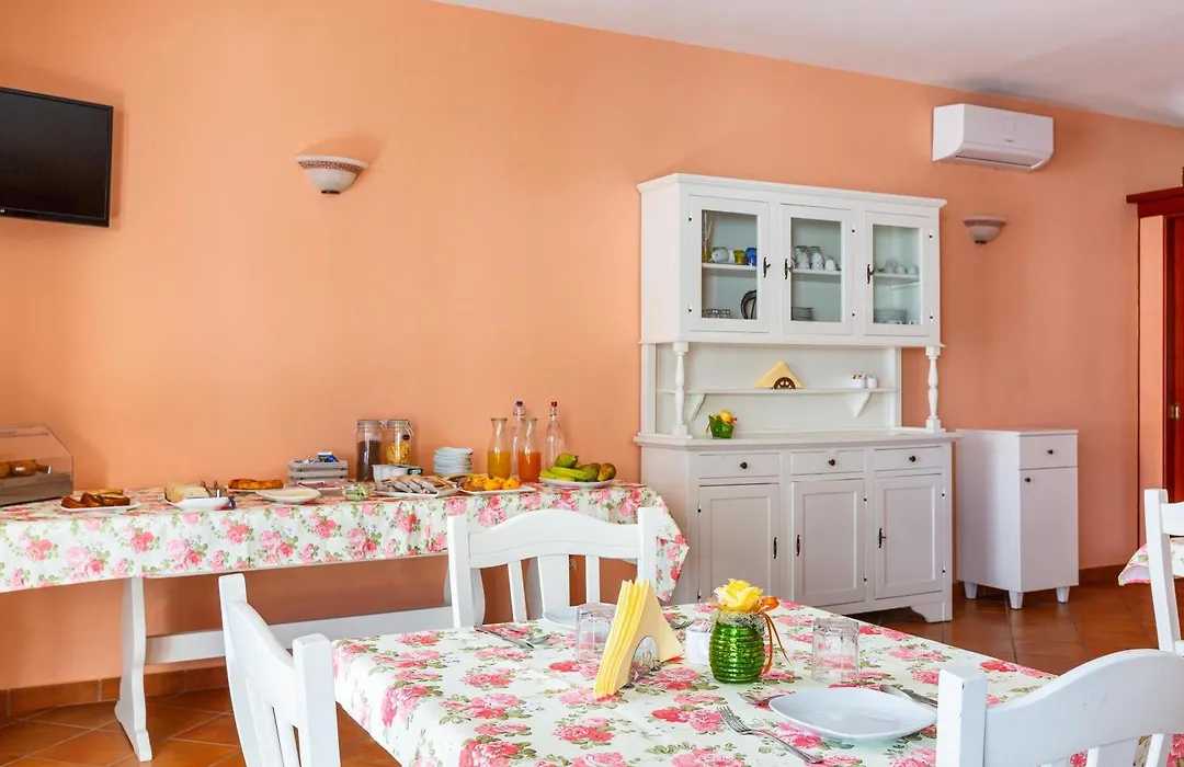 B&B Contemoro-1