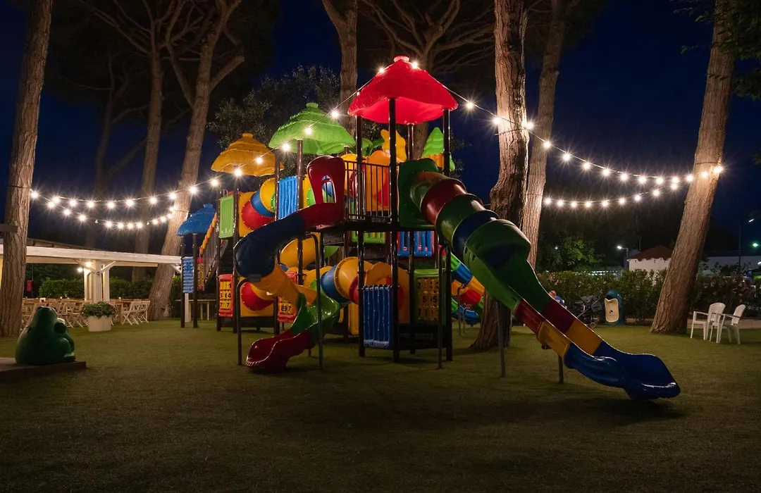 Club del Sole Adriano Family Collection-1