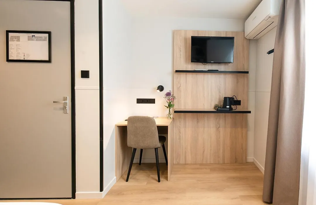 Hotel Van Gelder-1