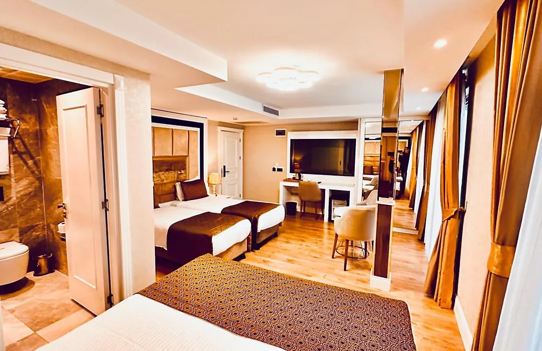 Pell Palace Hotel&SPA-1