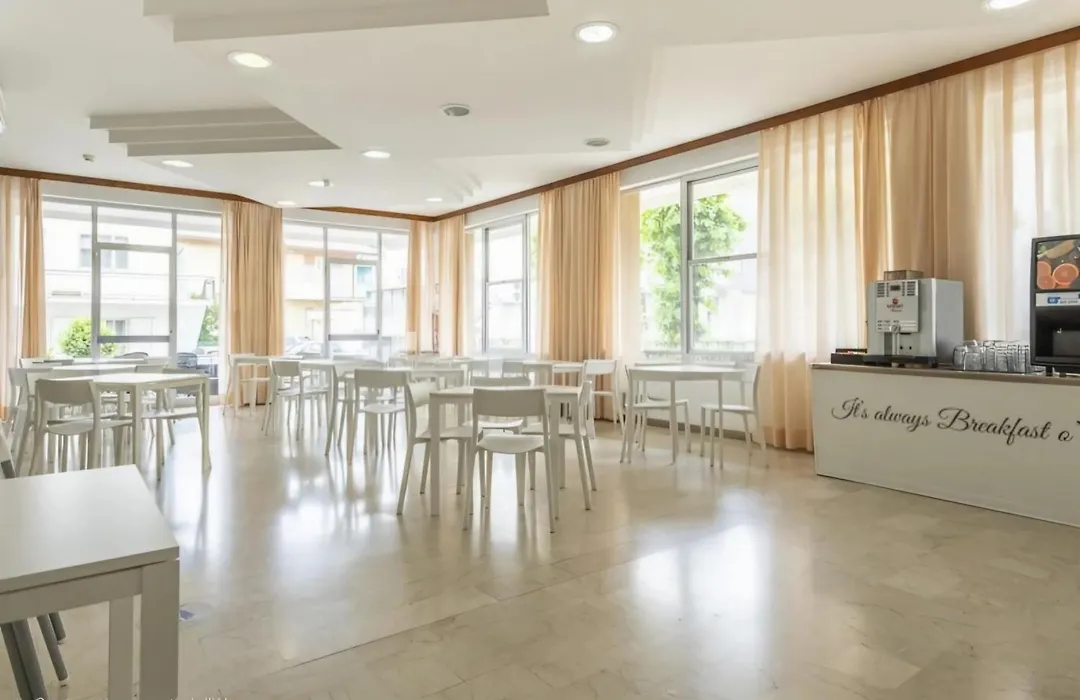 Hotel Levante Convenzionato Aquafan Riccione-1