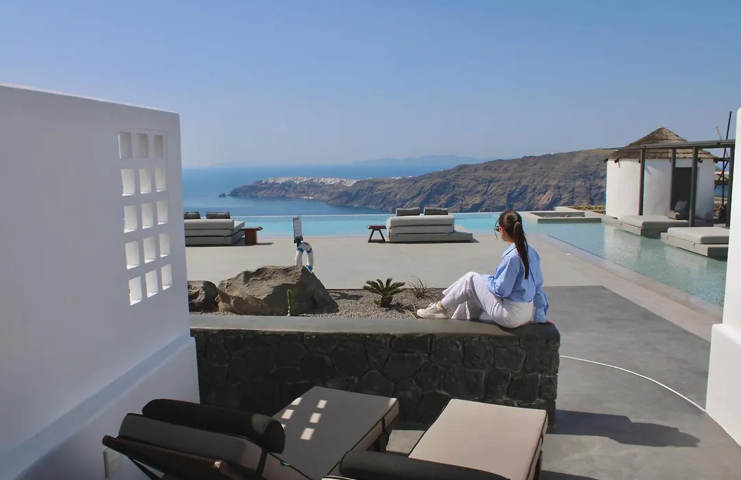 Caldera'S Memories-1
