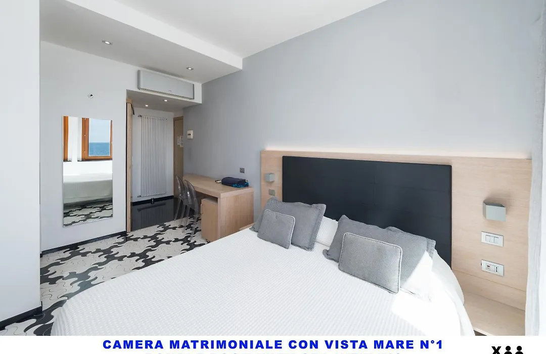 Affittacamere Lo Scoglio (Guesthouse)-1