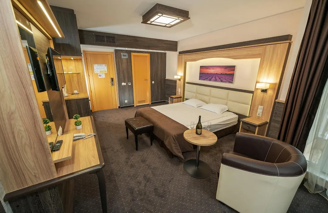 Hotel Zoo Sofia-1