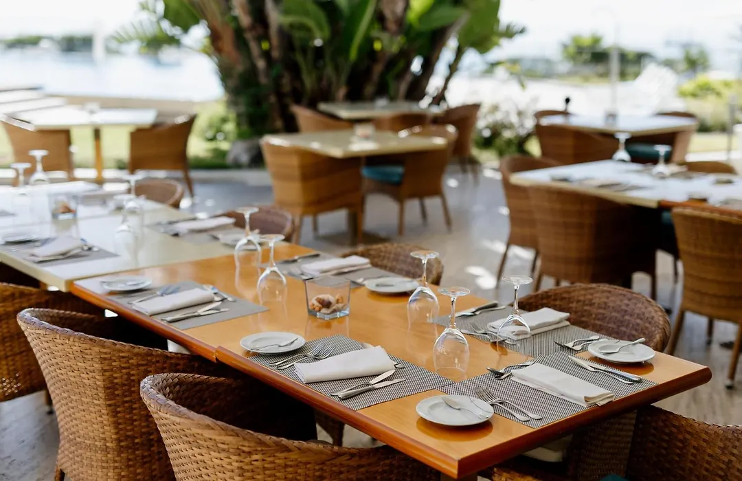 Hotel Cascais Miragem Health & Spa-1