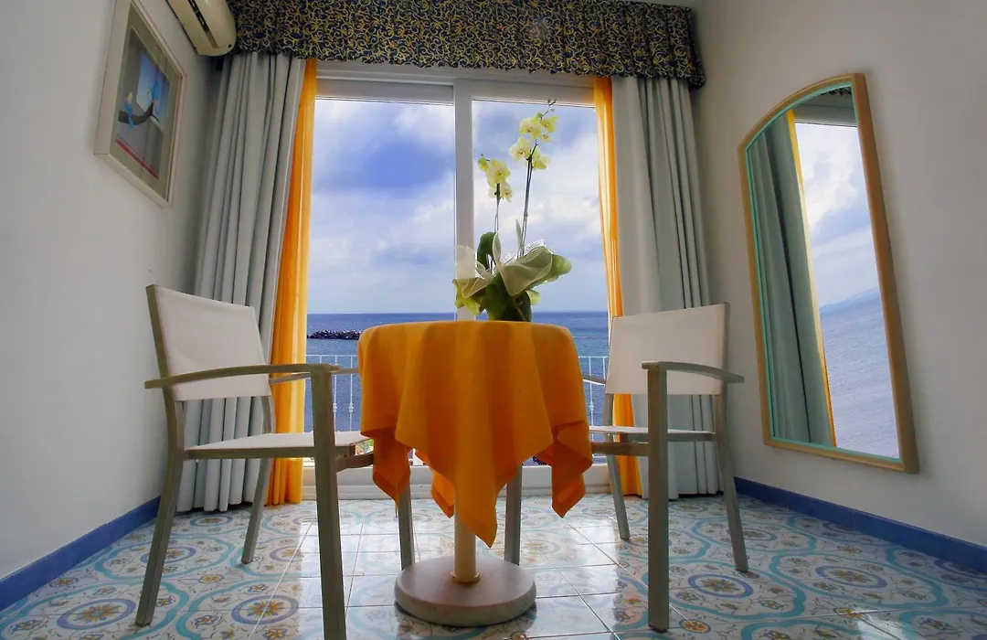 Hotel Solemare Beach & Beauty Spa-1