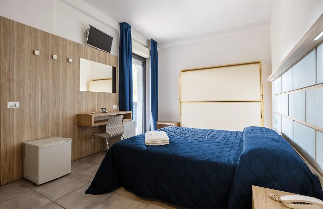 CASA MAJOR Hotel&Appartamenti CERVIA-1