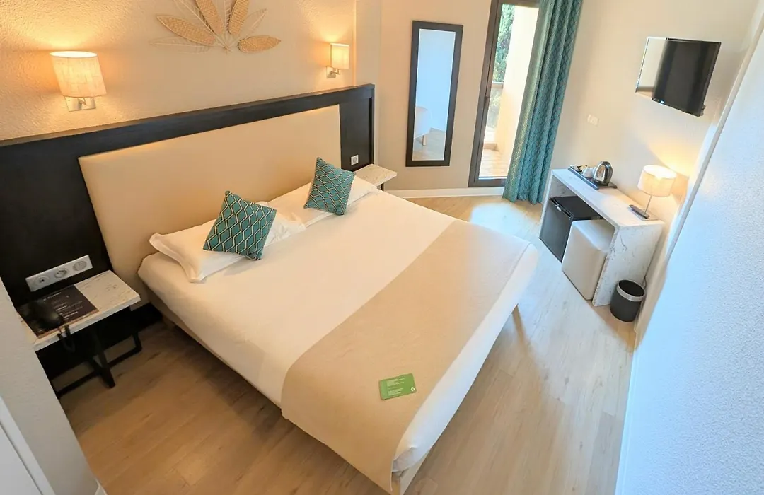 Hotel Le Collier-1