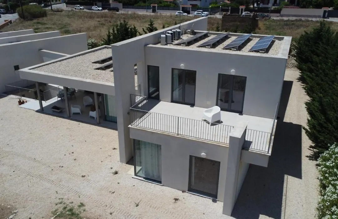 Villa Martorana, Camere e Appartamenti-1