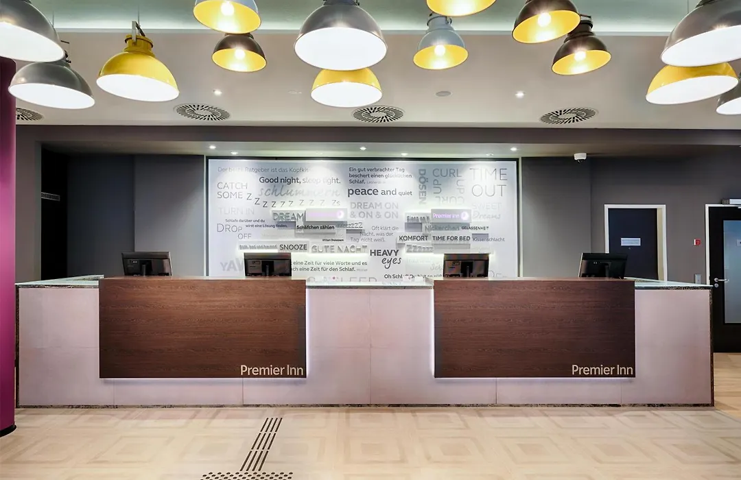 Premier Inn Duesseldorf City Friedrichstadt-1