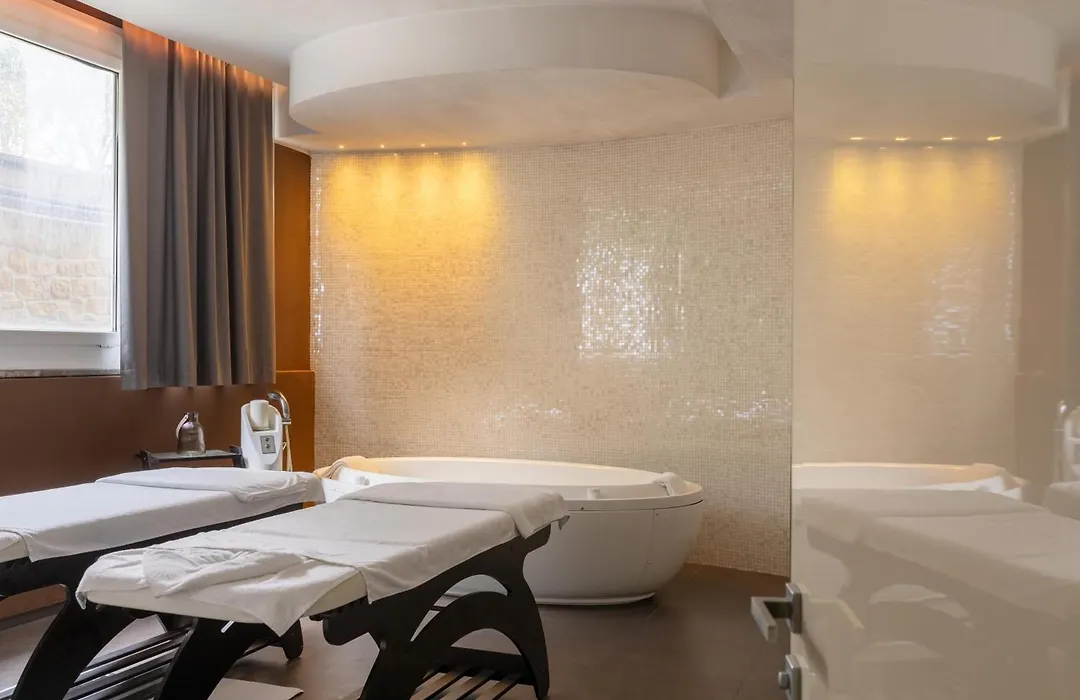 Sarzana Park Hotel-1