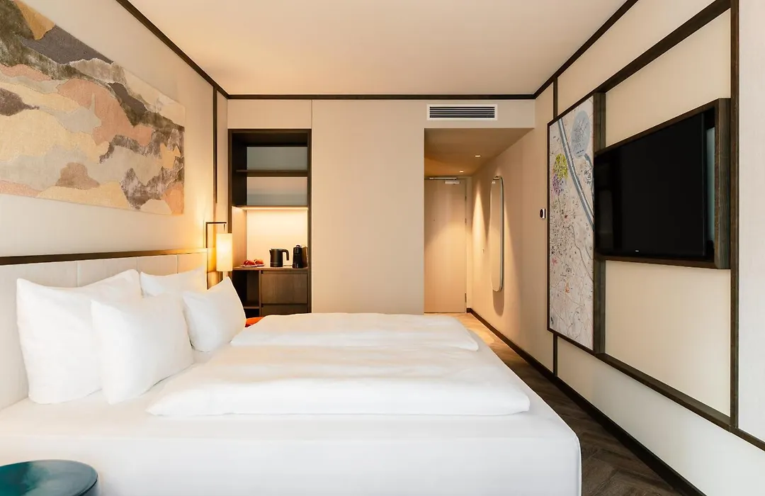 Hotel Schani City-1