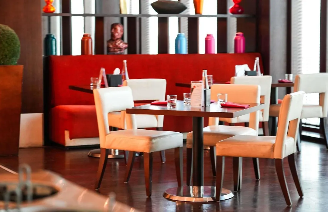 Moevenpick Grand Al Bustan-1