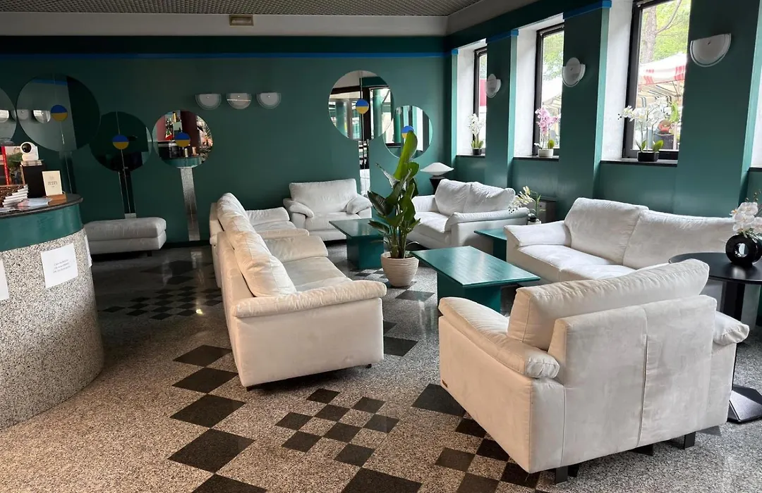 Hotel Plaza-1
