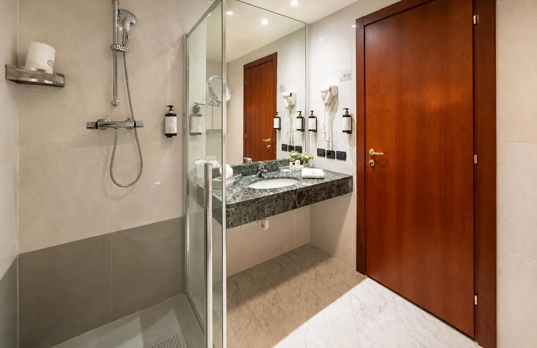 Phi Hotel Cavalieri-1