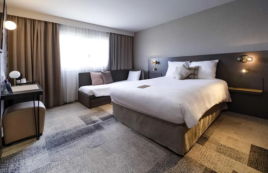Mercure Bordeaux Lac-1