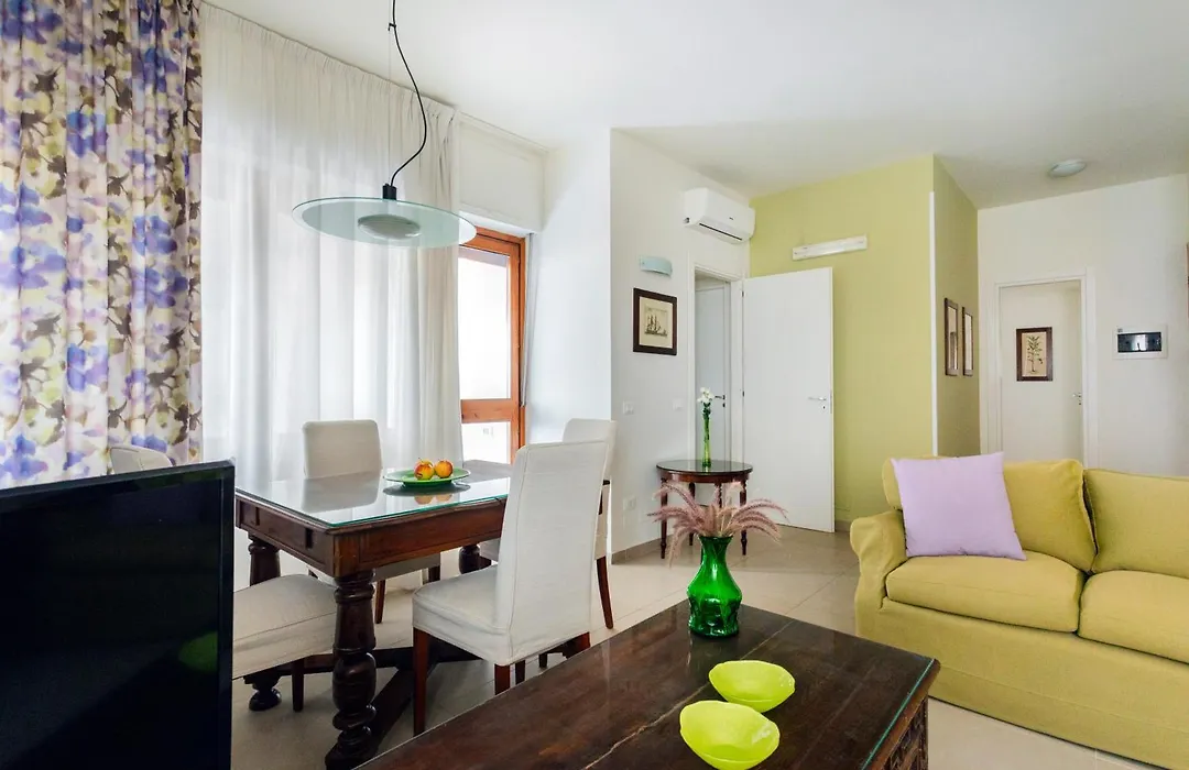 Marbela Apartments & Suites-1