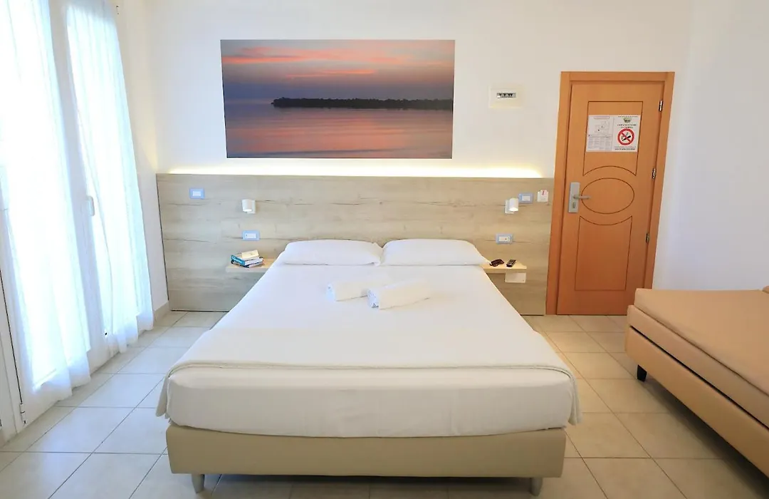 Art Hotel La Perla-1